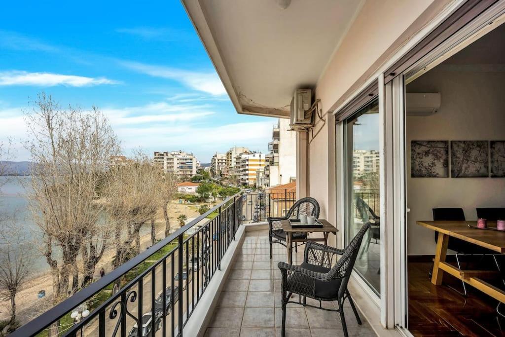 Bright Central Apartment With Splendid Sea View! Chalkís Exterior foto