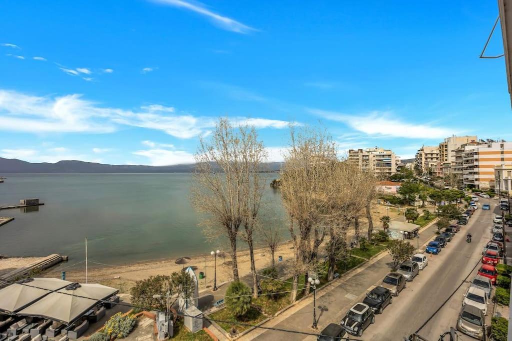 Bright Central Apartment With Splendid Sea View! Chalkís Exterior foto